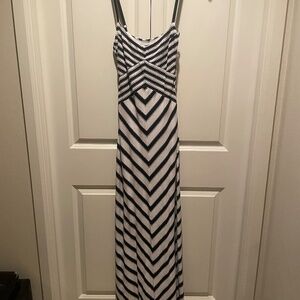 Bebe Maxi Dress